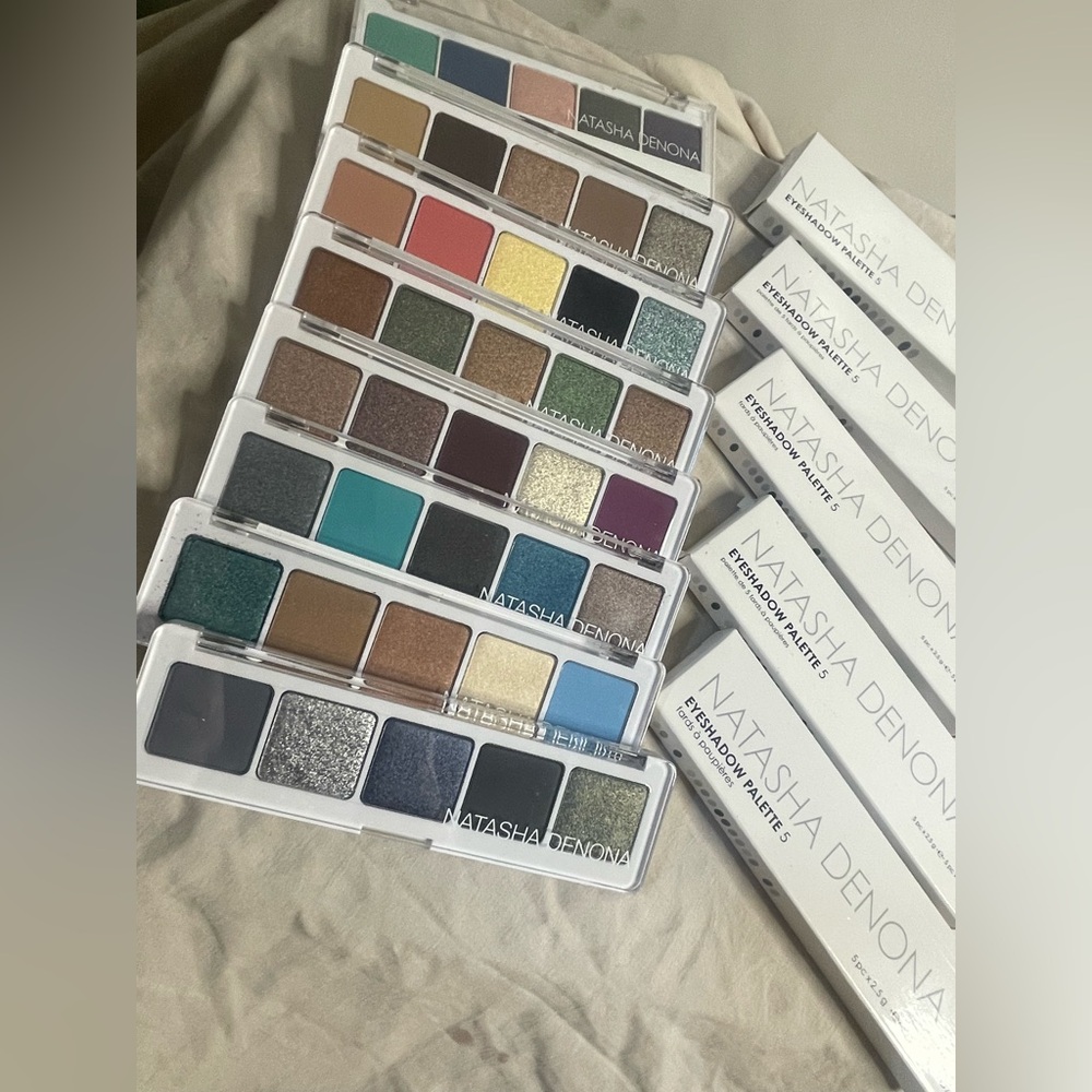 Natasha Denona Vibrant Eyeshadow (each)